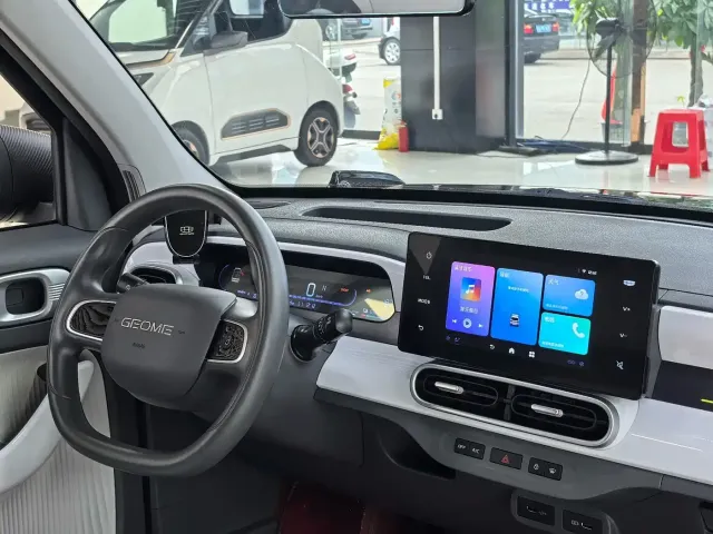 Geely Panda — Фото автомобиля 12