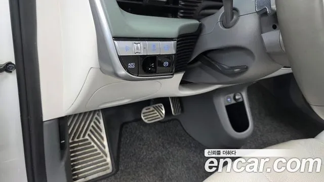 Hyundai Ioniq 5 — Фото автомобиля 24
