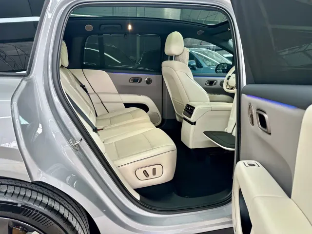 Li Auto i6 — Фото автомобиля 8