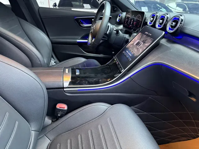 Mercedes-Benz C-Class — Фото автомобиля 19