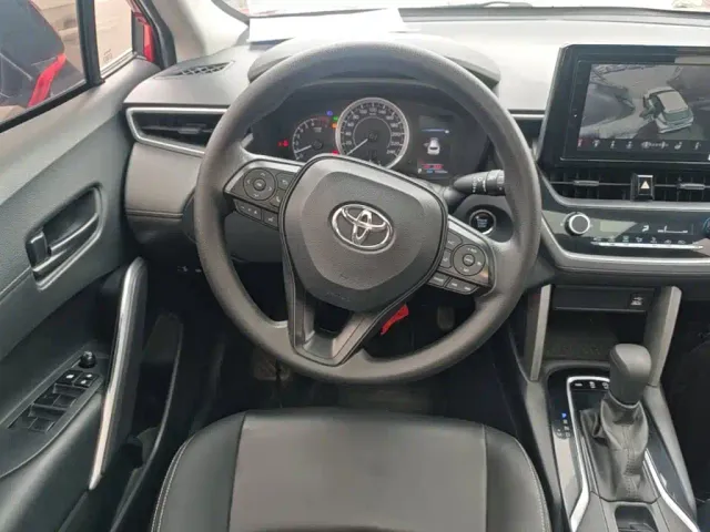Toyota Corolla Cross — Фото автомобиля 10