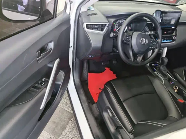 Toyota Corolla Cross — Фото автомобиля 15