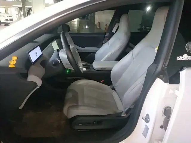 Nio ET5 Touring — Фото автомобиля 14