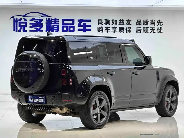Land Rover Defender — Фото автомобиля 21