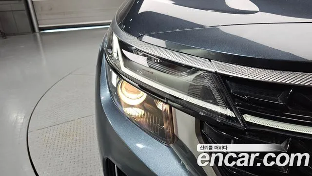 Kia Seltos New — Фото автомобиля 7