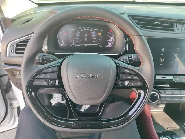 Dongfeng Fengshen AX7 — Фото автомобиля 10