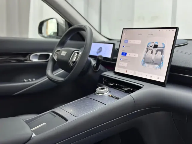Geely Galaxy E5 — Фото автомобиля 29