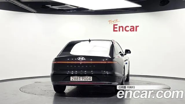 Hyundai Grandeur — Фото автомобиля 4