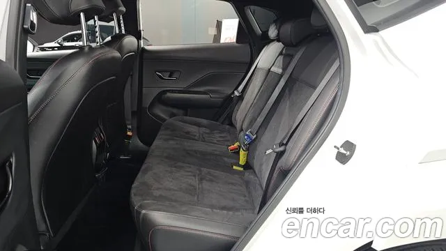 Hyundai Kona Kona (SX2) Бензин 1.6 Turbo 4WD — Фото автомобиля 9