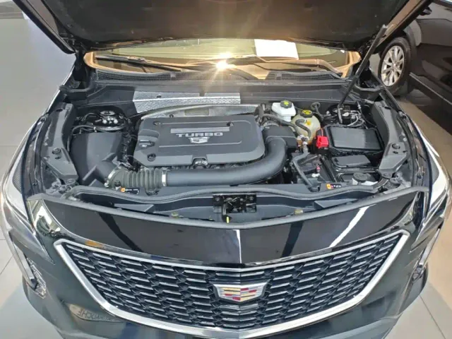 Cadillac XT4 — Фото автомобиля 19