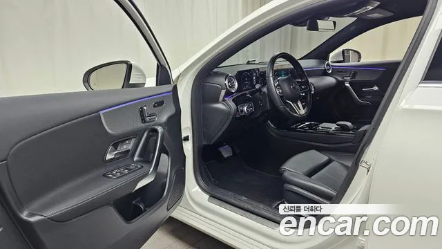 Mercedes-Benz A-Class — Фото автомобиля 10