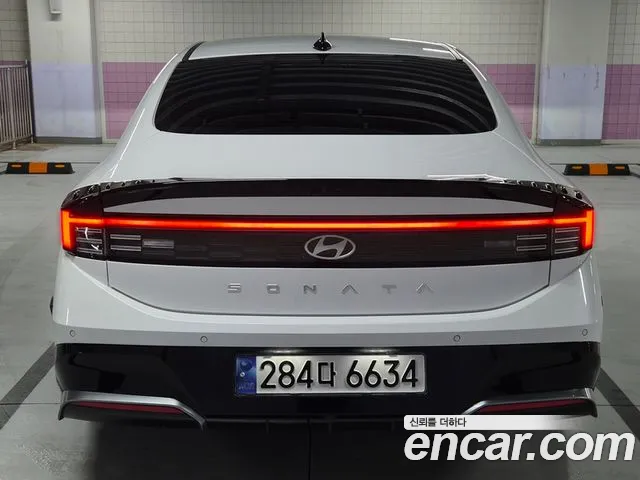 Hyundai Sonata Sonata Edge(DN8) 2.0 LPG(Для проката) — Фото автомобиля 3