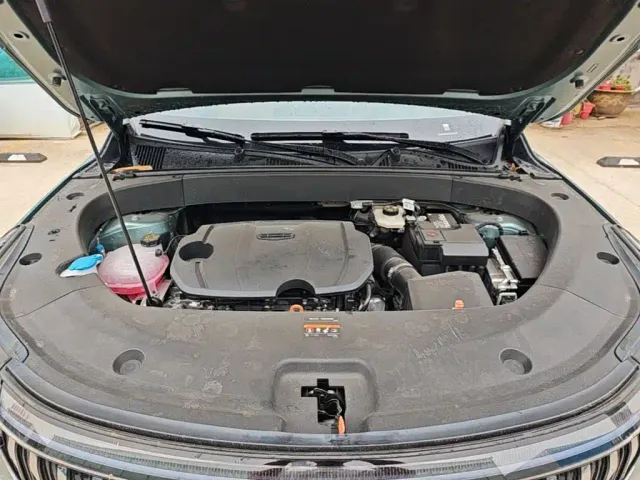 Geely Boyue L 2025 4th Gen 1.5TD DCT Splendor — Фото автомобиля 19