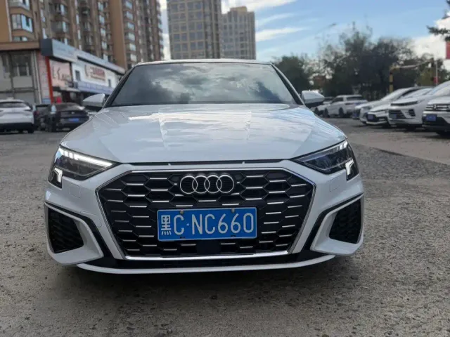 Фотография автомобиля — Audi A3