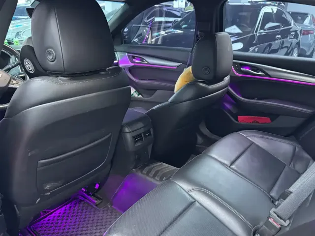 Cadillac CT5 — Фото автомобиля 7
