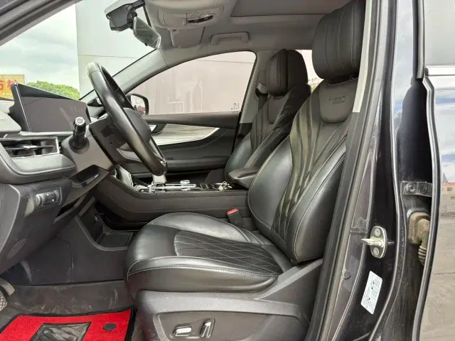 Chery Tiggo 8 PLUS Kunpeng e+ — Фото автомобиля 5