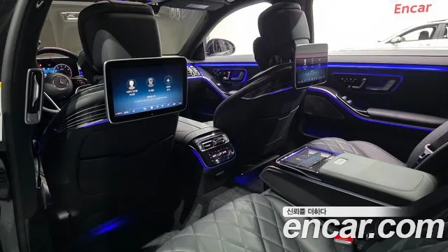 Mercedes-Benz S-Class — Фото автомобиля 18