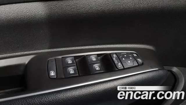 Renault-KoreaSamsung QM6 Новый QM6 2.0 LPe LE Signature 2WD — Фото автомобиля 24