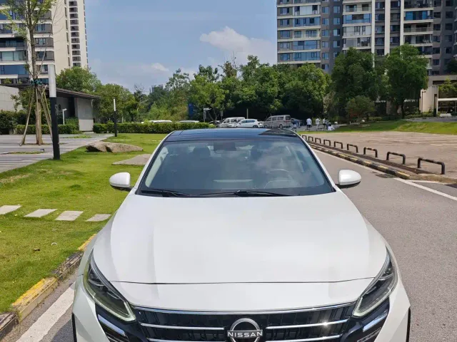 Nissan Teana — Фото автомобиля 2