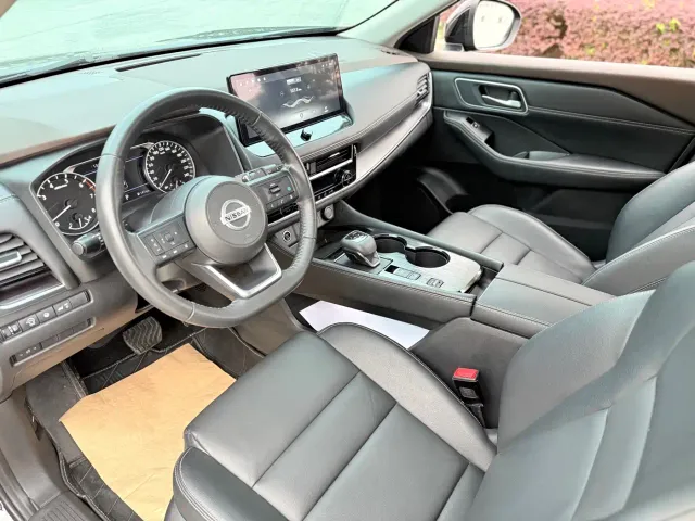 Nissan X-Trail — Фото автомобиля 10