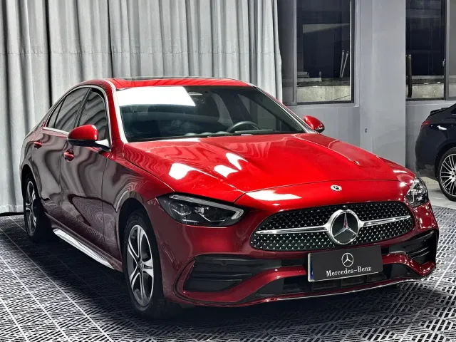 Mercedes-Benz C-Class — Фото автомобиля 3