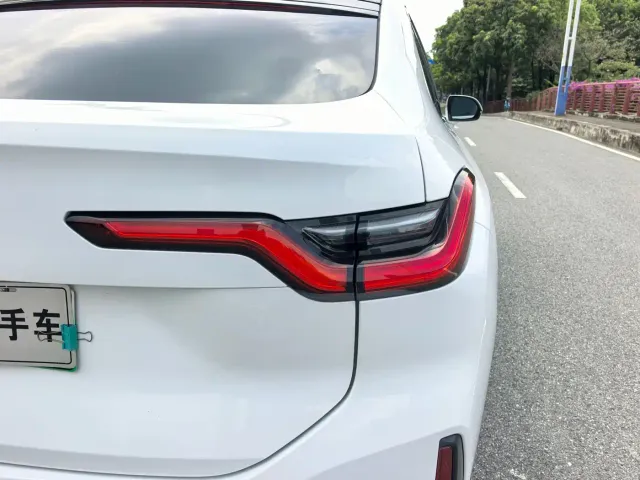 Nio EC6 — Фото автомобиля 15