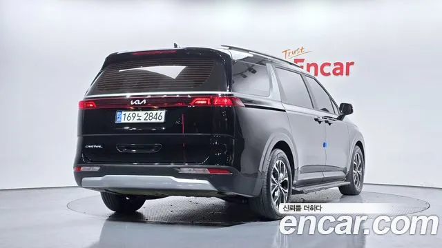 Kia Canival Carnival 4 поколение Дизель 9 мест Prestige — Фото автомобиля 2