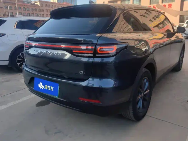 Leapmotor C11 — Фото автомобиля 3