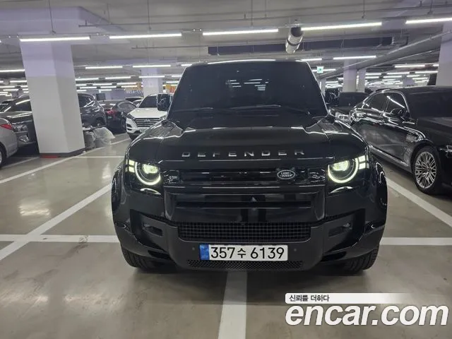 Фотография автомобиля — Land Rover Defender