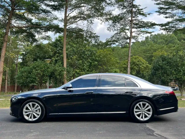 Mercedes-Benz S-Class — Фото автомобиля 16