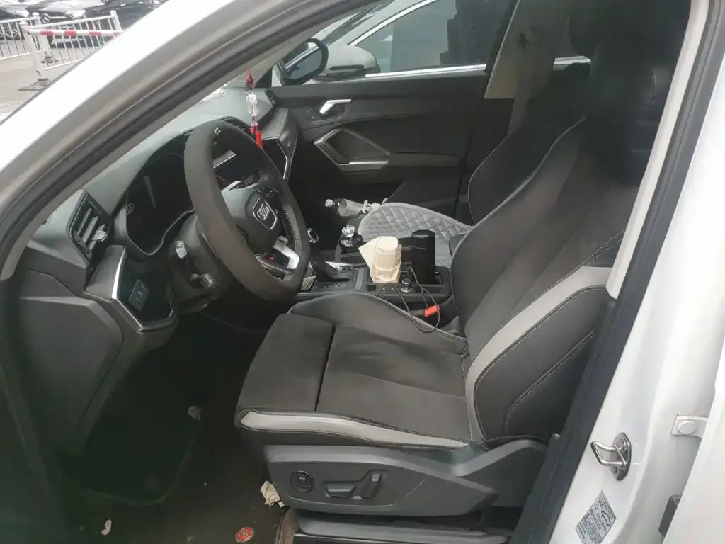 Audi Audi Q3 2022 35 TFSI Fashion Dynamic — Фото автомобиля 16