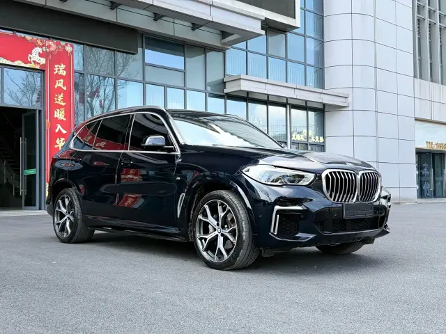 BMW X5 — Фото автомобиля 3