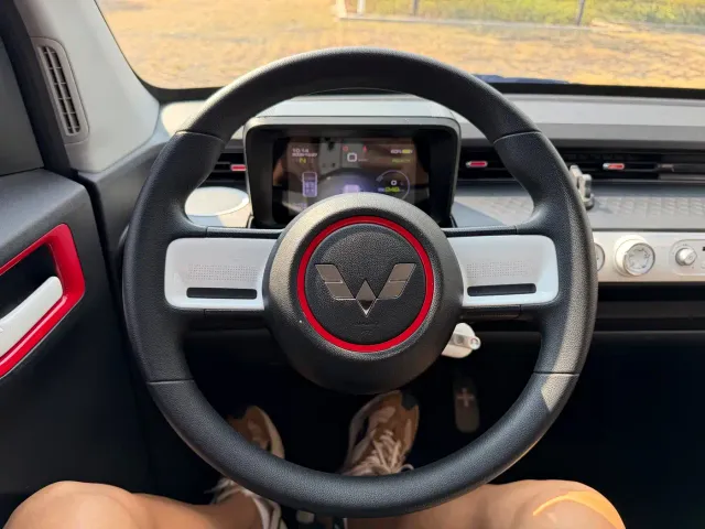 Wuling Hongguang Mini EV — Фото автомобиля 11