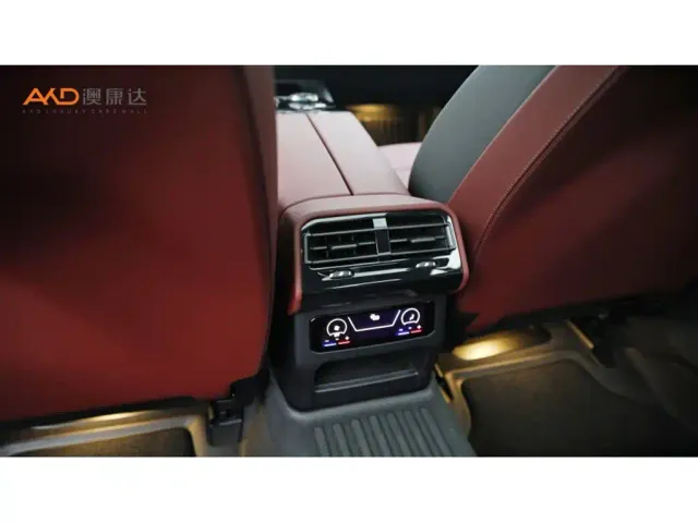 BMW 5 Series — Фото автомобиля 9