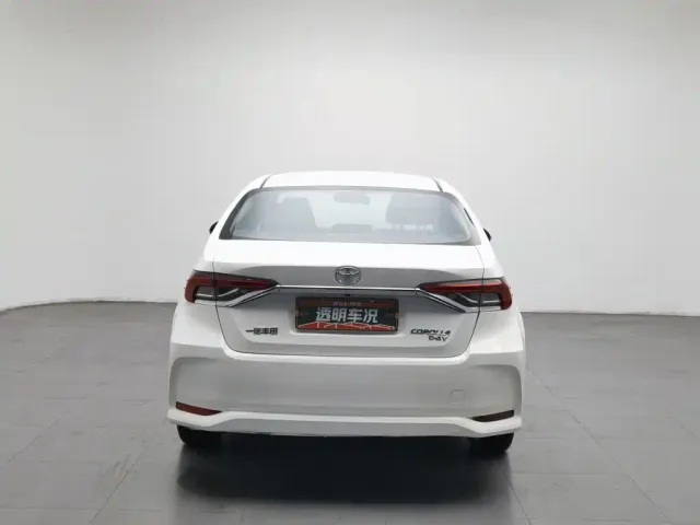 Toyota Corolla — Фото автомобиля 4
