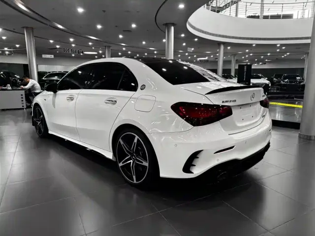 Mercedes-Benz A-Class AMG — Фото автомобиля 3