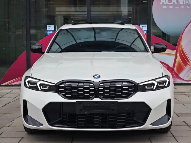BMW 3 Series — Фото автомобиля 2