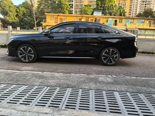 Chery Arrizo 8 — Фото автомобиля 4