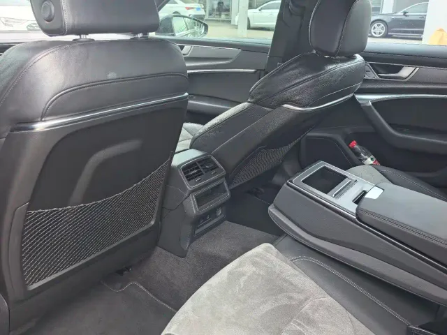 Audi A6L — Фото автомобиля 6
