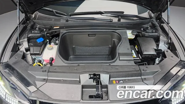 Hyundai Ioniq 6 — Фото автомобиля 6