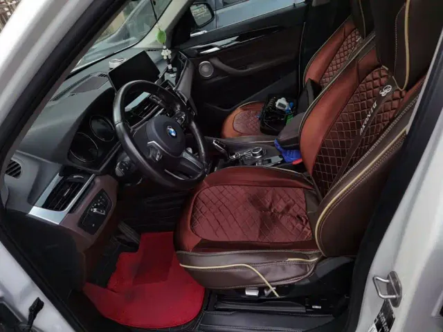 BMW X1 — Фото автомобиля 11