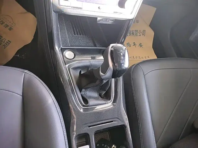 Volkswagen Tharu — Фото автомобиля 13