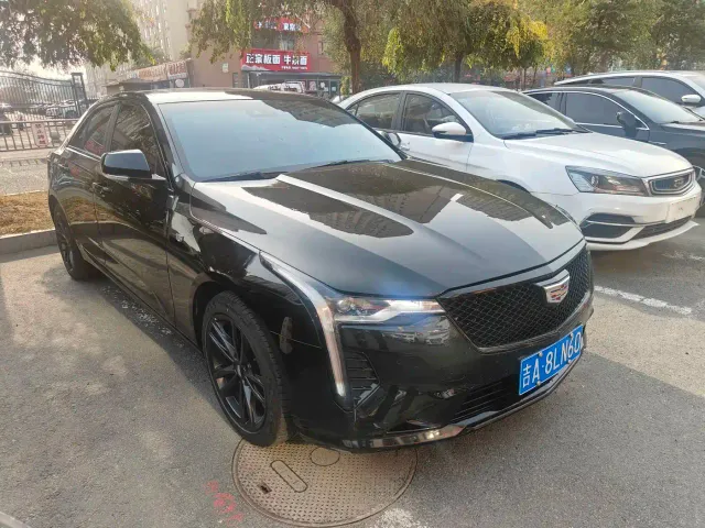 Cadillac CT4 — Фото автомобиля 4