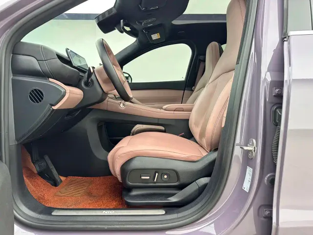 Nio EC6 — Фото автомобиля 6