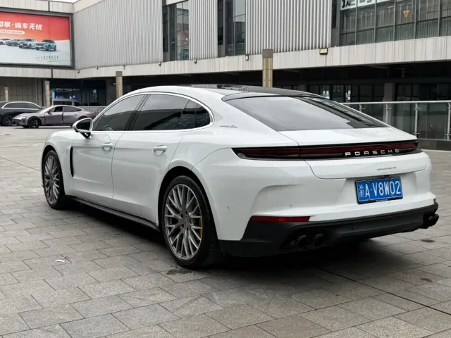 Porsche Panamera — Фото автомобиля 7