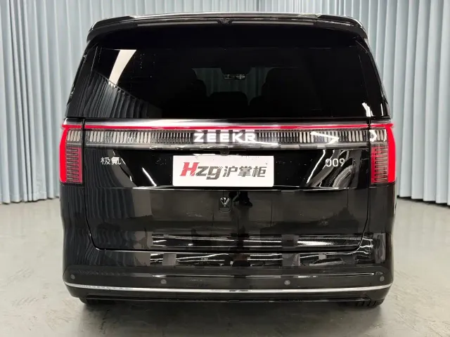 ZEEKR Zeekr 009 2024 7-Seat Aisle AWD Version 108kWh — Фото автомобиля 9