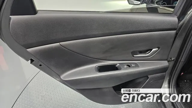 Hyundai Avante CN7 — Фото автомобиля 14
