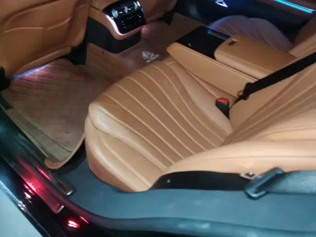 Mercedes-Benz S-Class — Фото автомобиля 11