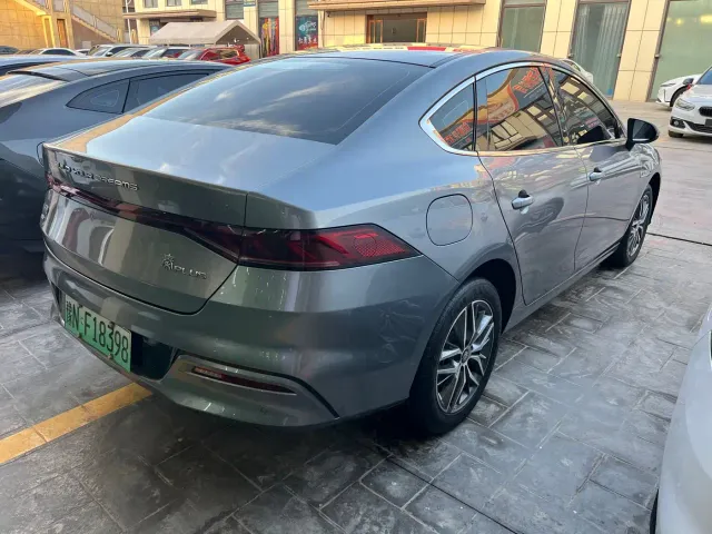 BYD Qin PLUS — Фото автомобиля 9
