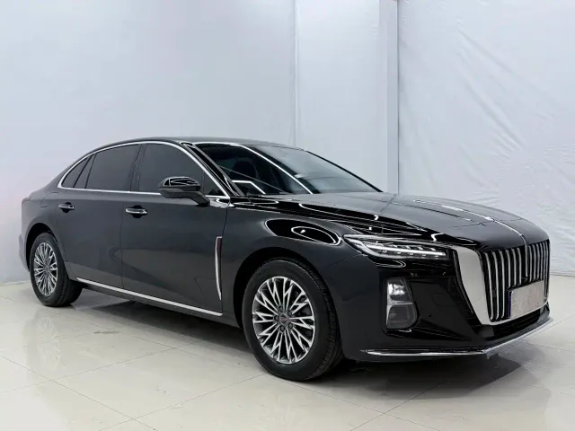 Hongqi H5 — Фото автомобиля 3